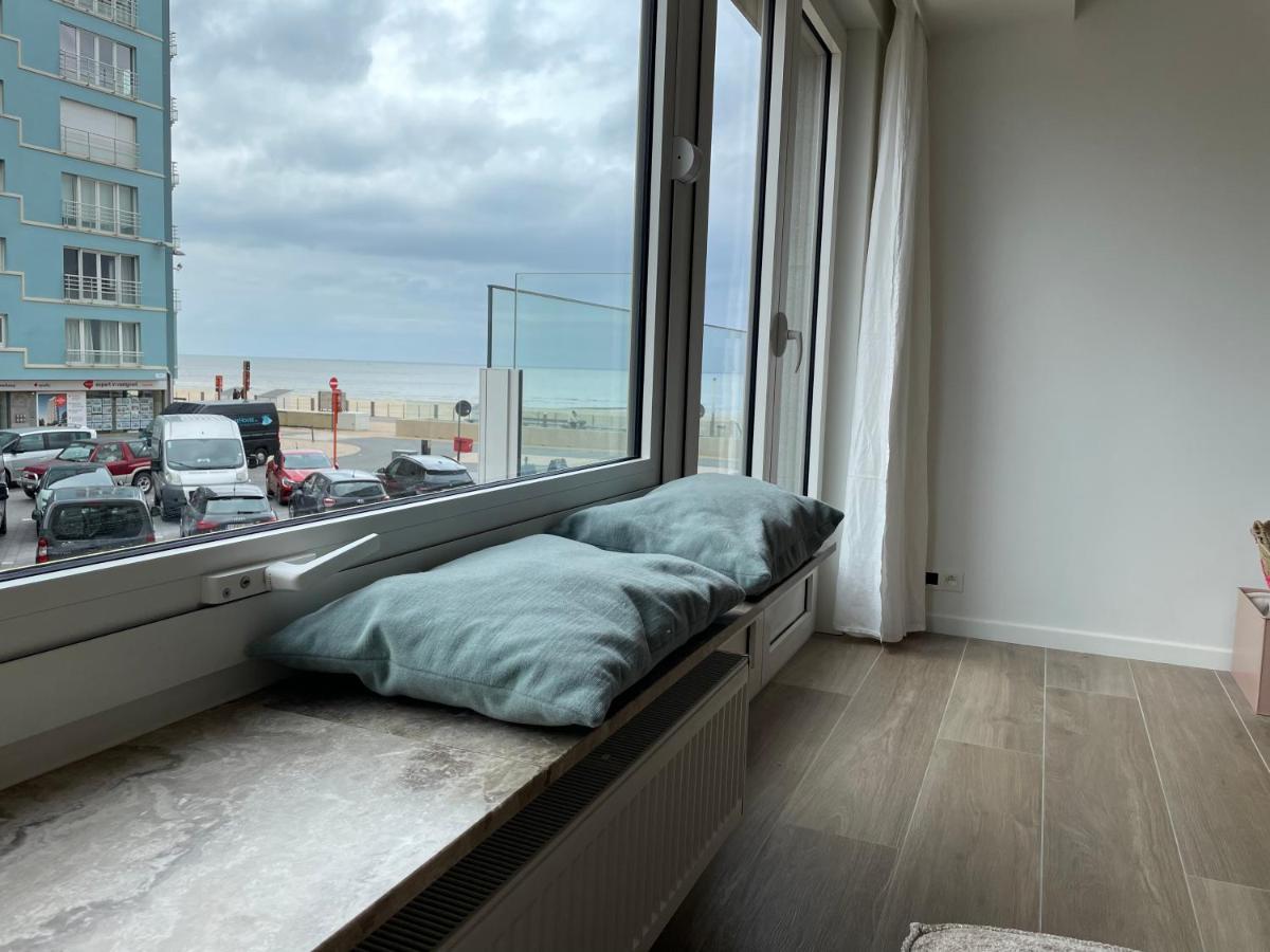 Sunny Seaview Apartment Остенде Екстериор снимка